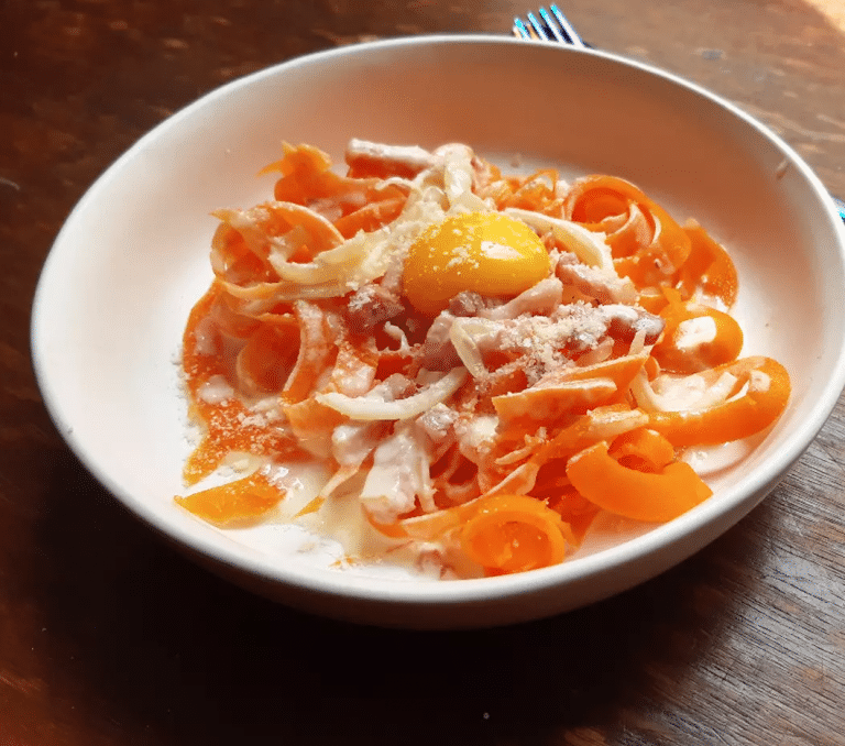 tagliatelles de carottes à la carbonara