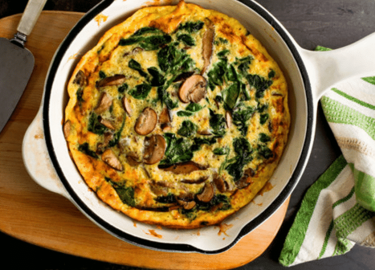 Frittata d’épinards, champignons et fourme d’Ambert